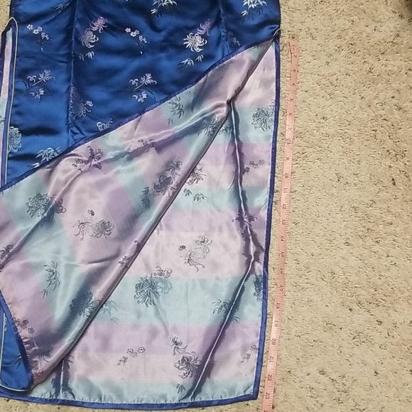 Qipao Chinese Dress - Picture 3 of 16